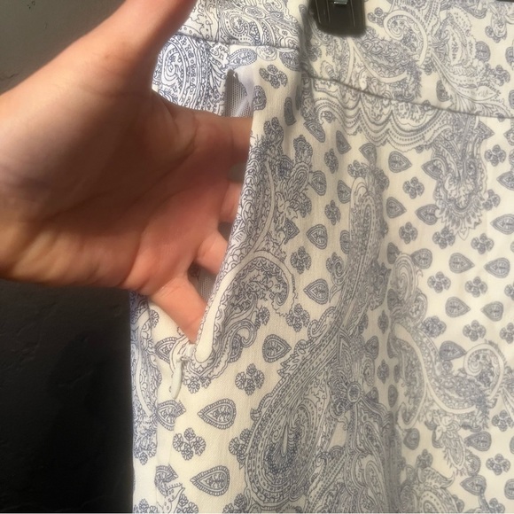 Margaret M Slimming Pants, Paisley Print, Size XL 
White, blue Paisley Pants - Picture 6 of 12